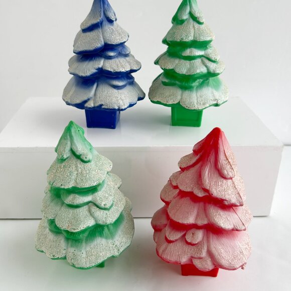 Vintage 5" Plastic Blow Mold Christmas Trees - Picture 2 of 9